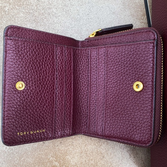 NWT Tory Burch Britten Tote & Wallet Set - Picture 4 of 6